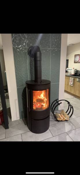 Remplacement d'un poêle a bois par un Luma4 de chez WIKING Poêle scandinave