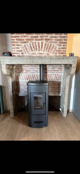 Installation d'un poêle a granulés Piazzetta P120 a Saint-Chamond (Loire)