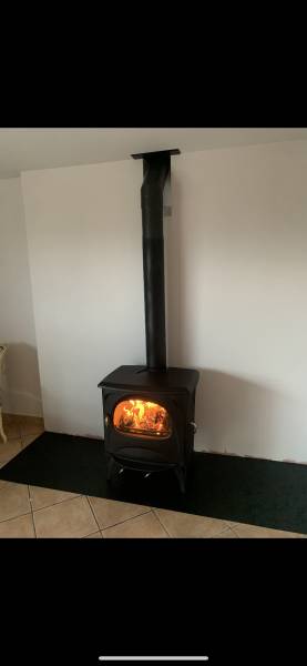 installation d'un poêle a bois Seguin AURORE