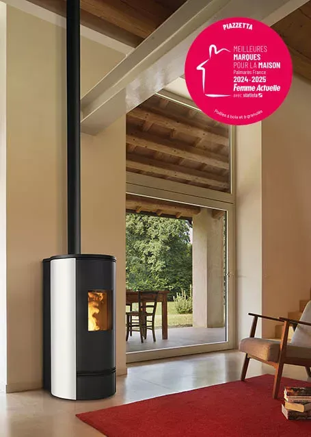 Poêle à granulés SEGUIN P920T, modèle compact au style classique, puissance 8,5 kW, rendement supérieur 91,3 %, idéal petits espaces